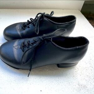 Leo's Girl’s Black Leather Tap Dancing Laces Shoes Size 4M